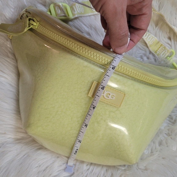UGG Women's Shearling Belt Bag - Yellow - Picture 6 of 9
